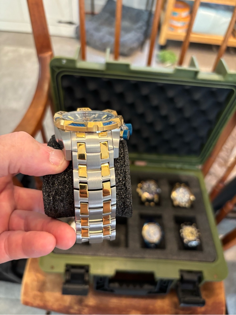 The Invicta Pro Diver 25855 - Picture 2 of 6
